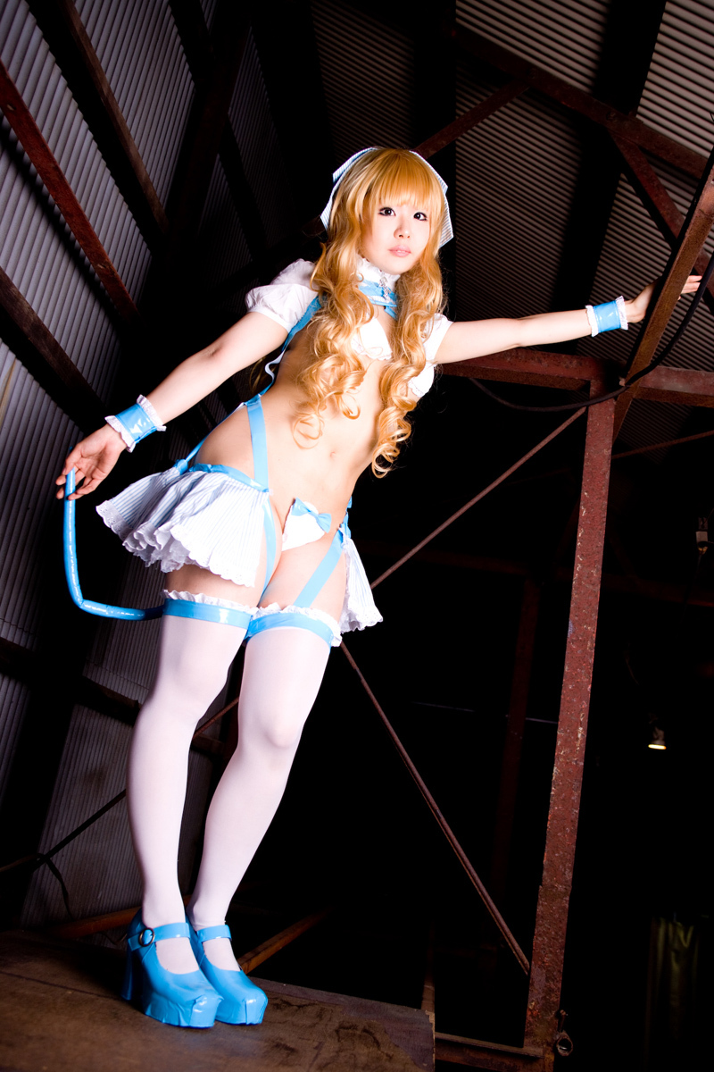 [Cosplay]  Night Cocoon Lovely  Hot Cosplayer gets naked